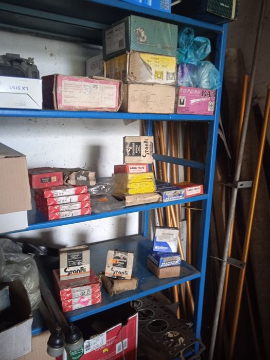 Продам вкладиші москвич М-412, М-408. Ваз -2108 не китайські.