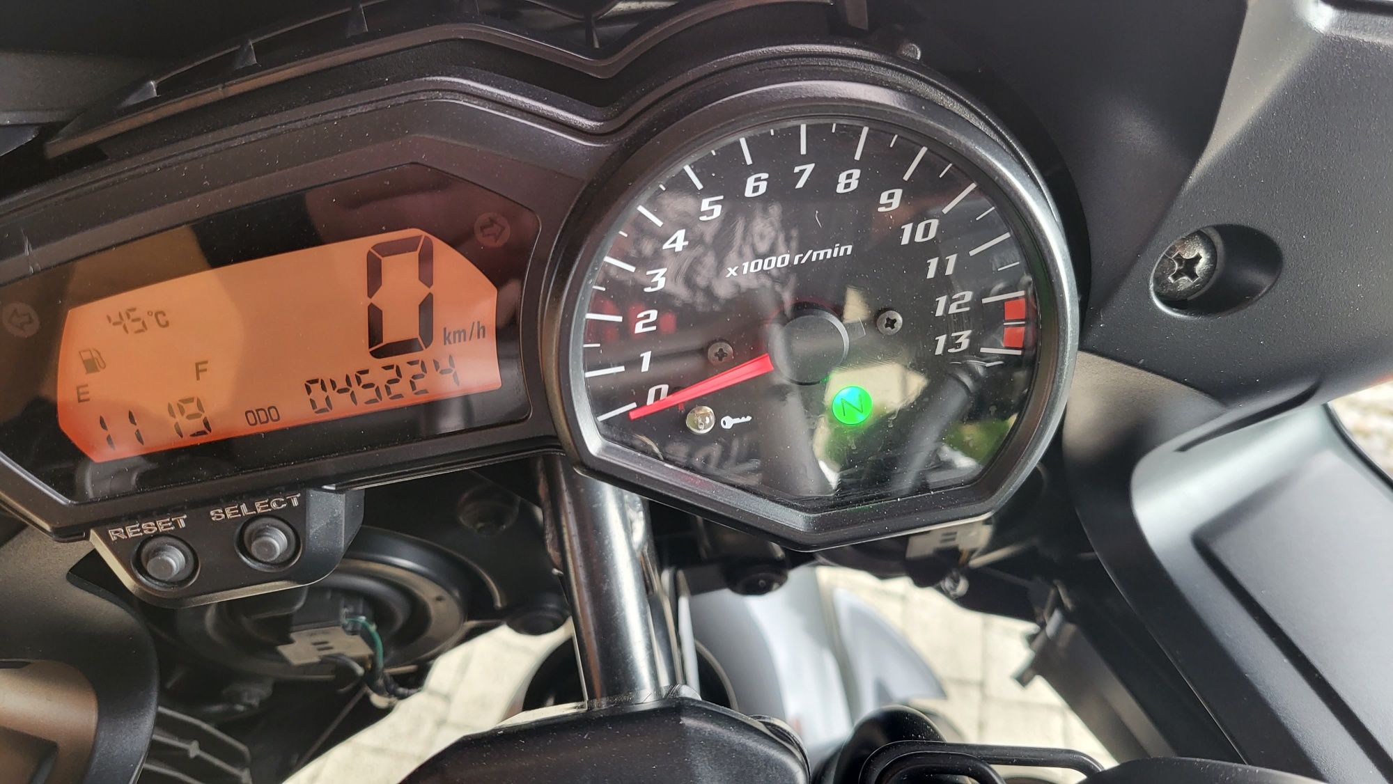 Yamaha fz1 motocykl