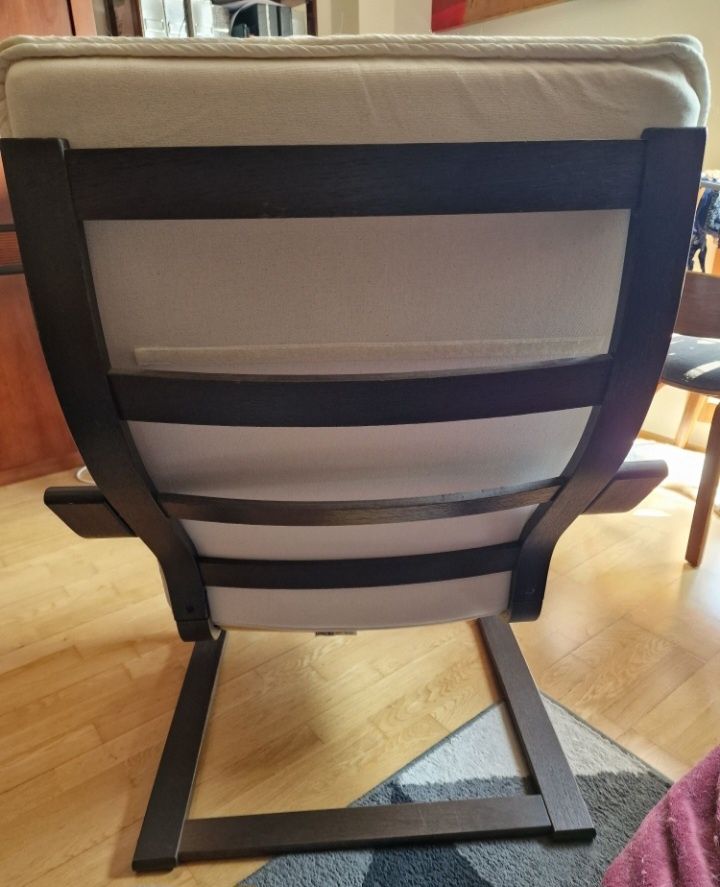 Cadeira Poang Ikea. Nova