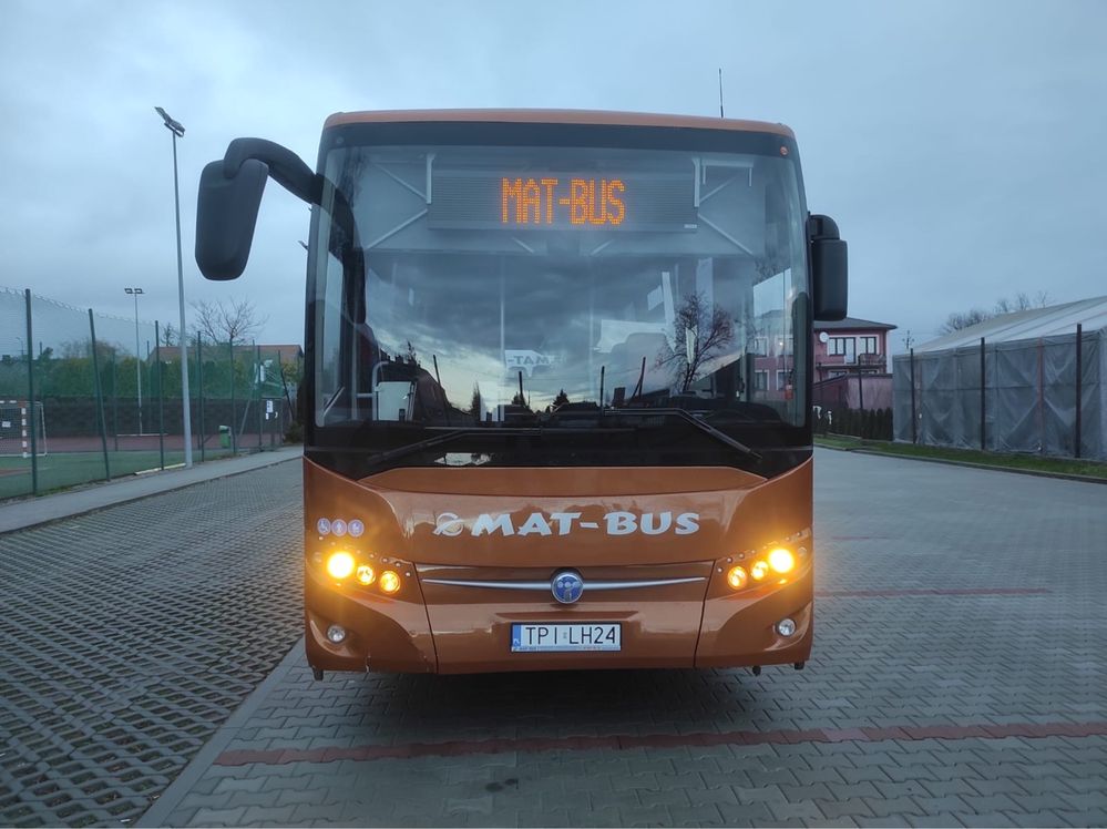 Przewóz Osób, usługi transportowe- wynajem busa, autobusu- Wesela- ITD