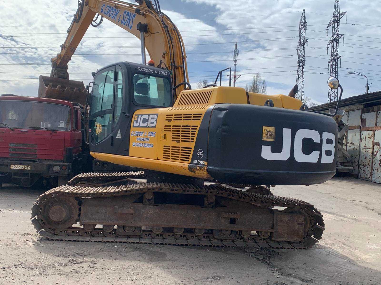 Гусенійчний ексаватор JSB JS 240 LC