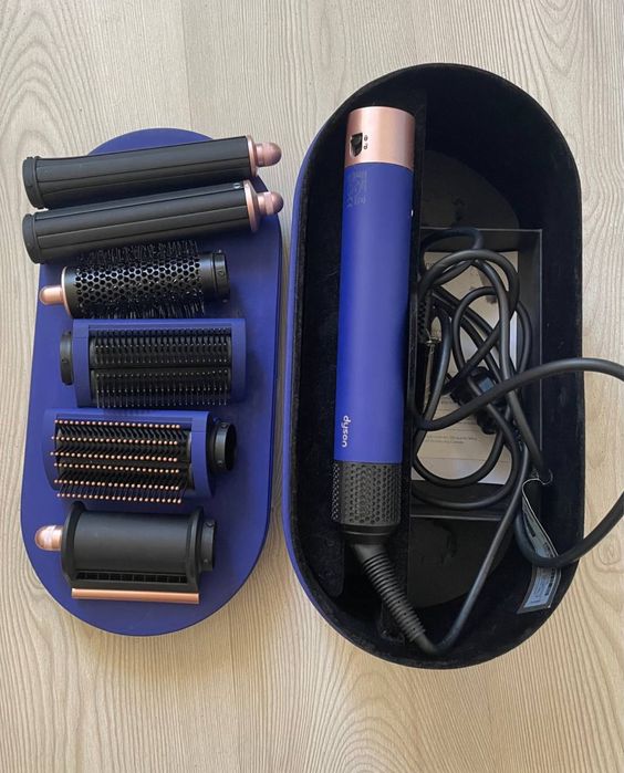 Продам стайлер Dyson