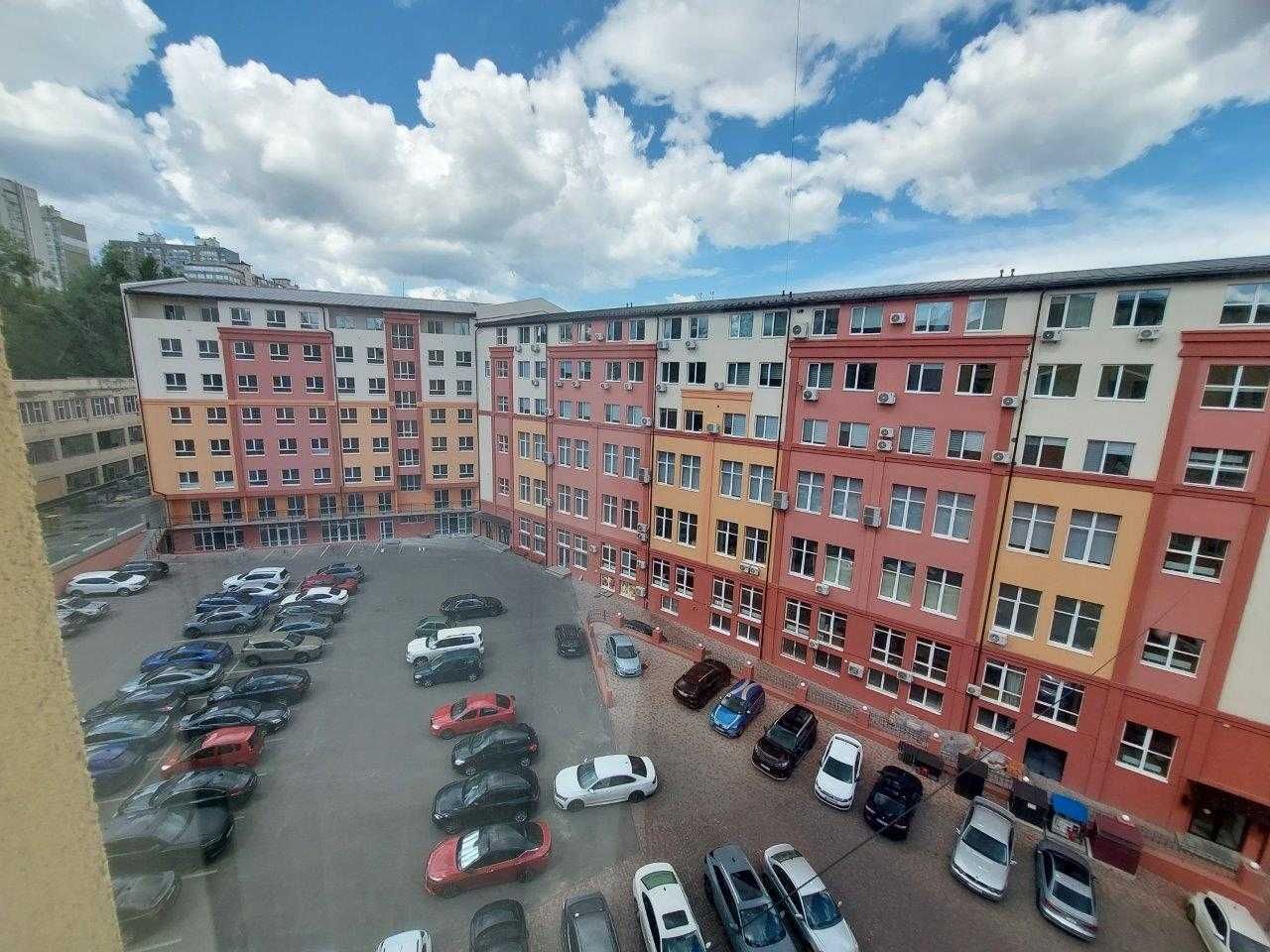 Оренда офіса в БЦ на Глибочицькій 17 (192 м2)