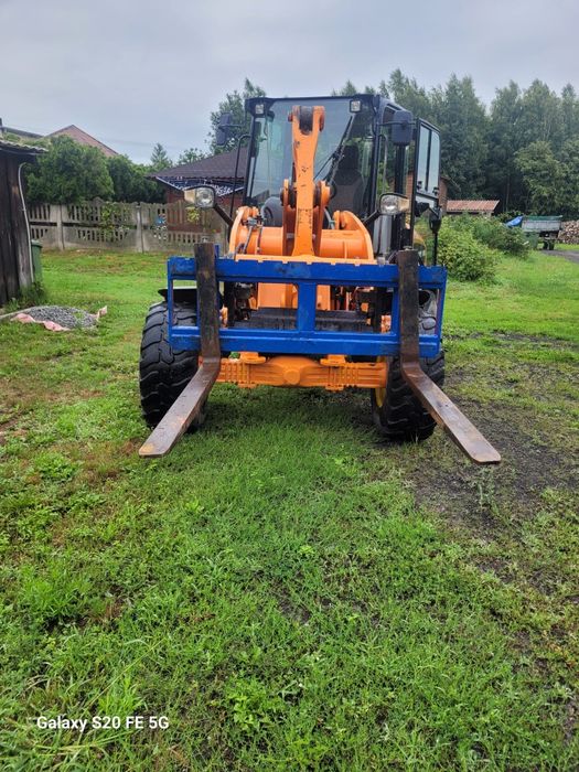 Ładowarka Car 908 rok 2012 mały przebieg sprowadzona