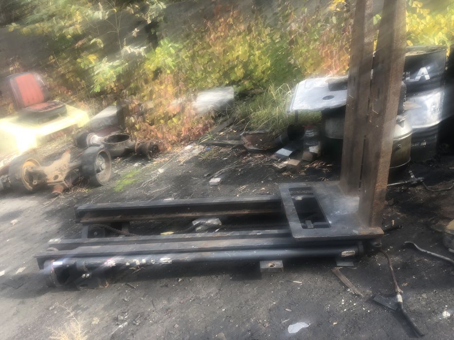 Стіла підйомник штабелер