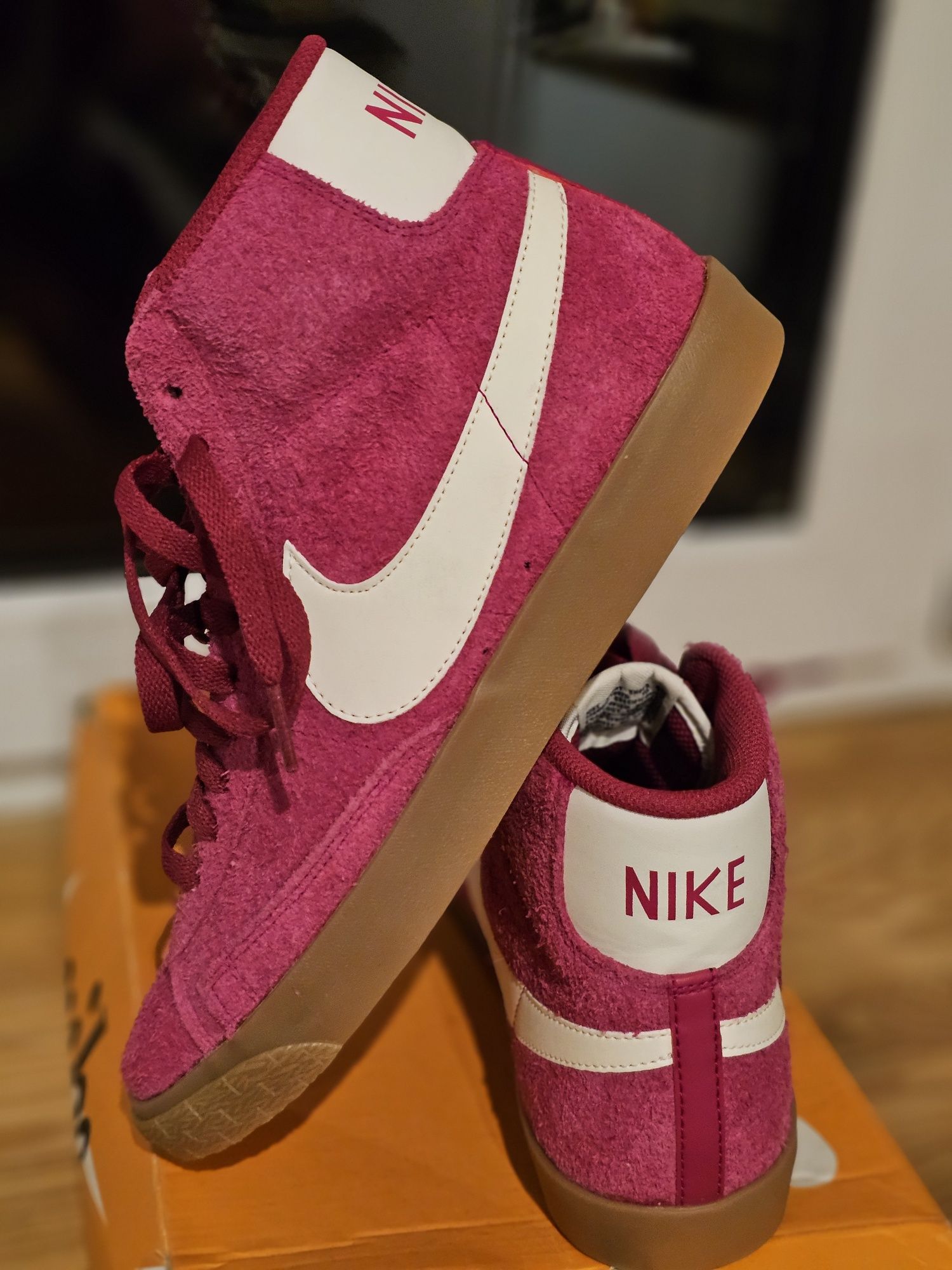 Buty nowe Nike Eu 40 Zamsz damskie high top