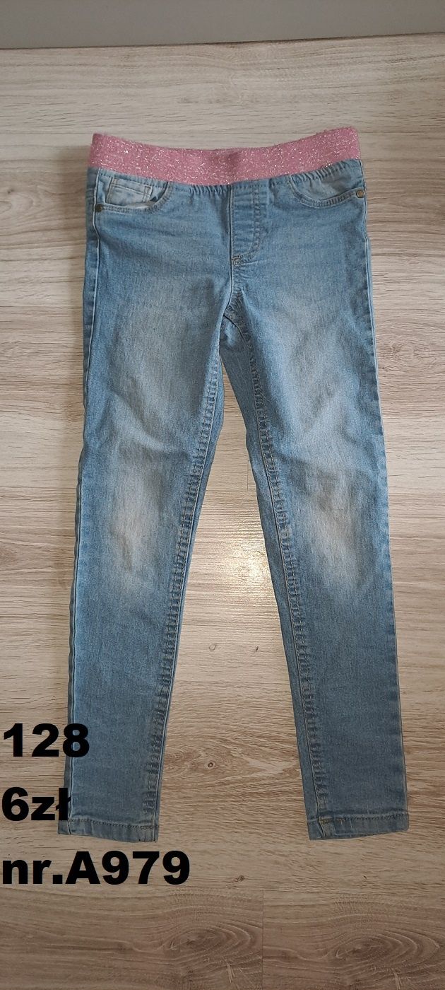 Spodnie jeansowe rurki 128