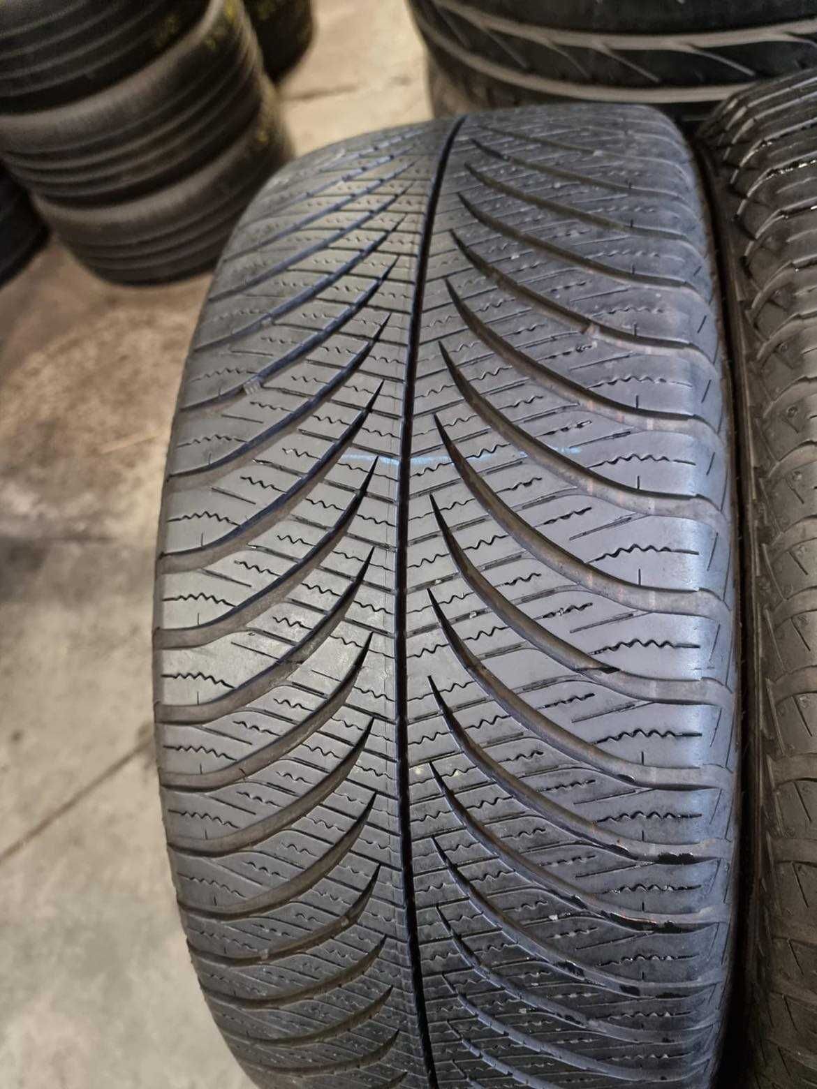 Шини Всесезонні 215х50хR17 GoodYear Vector4Seasons 2ШТ 90% 2020р