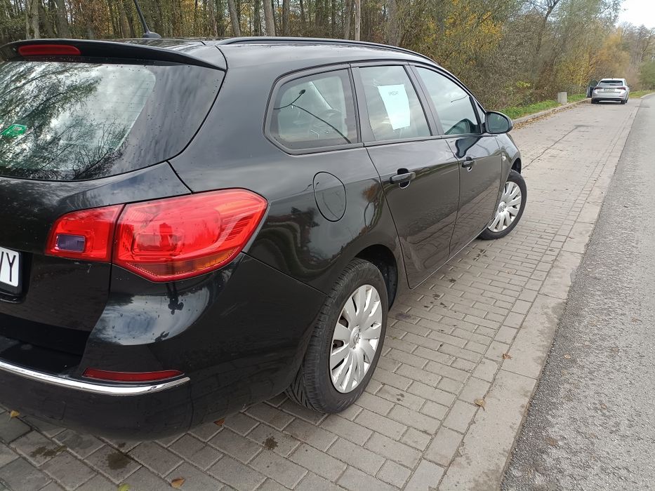 Opel astra j 1.4 120KM 2012r Benz +lpg