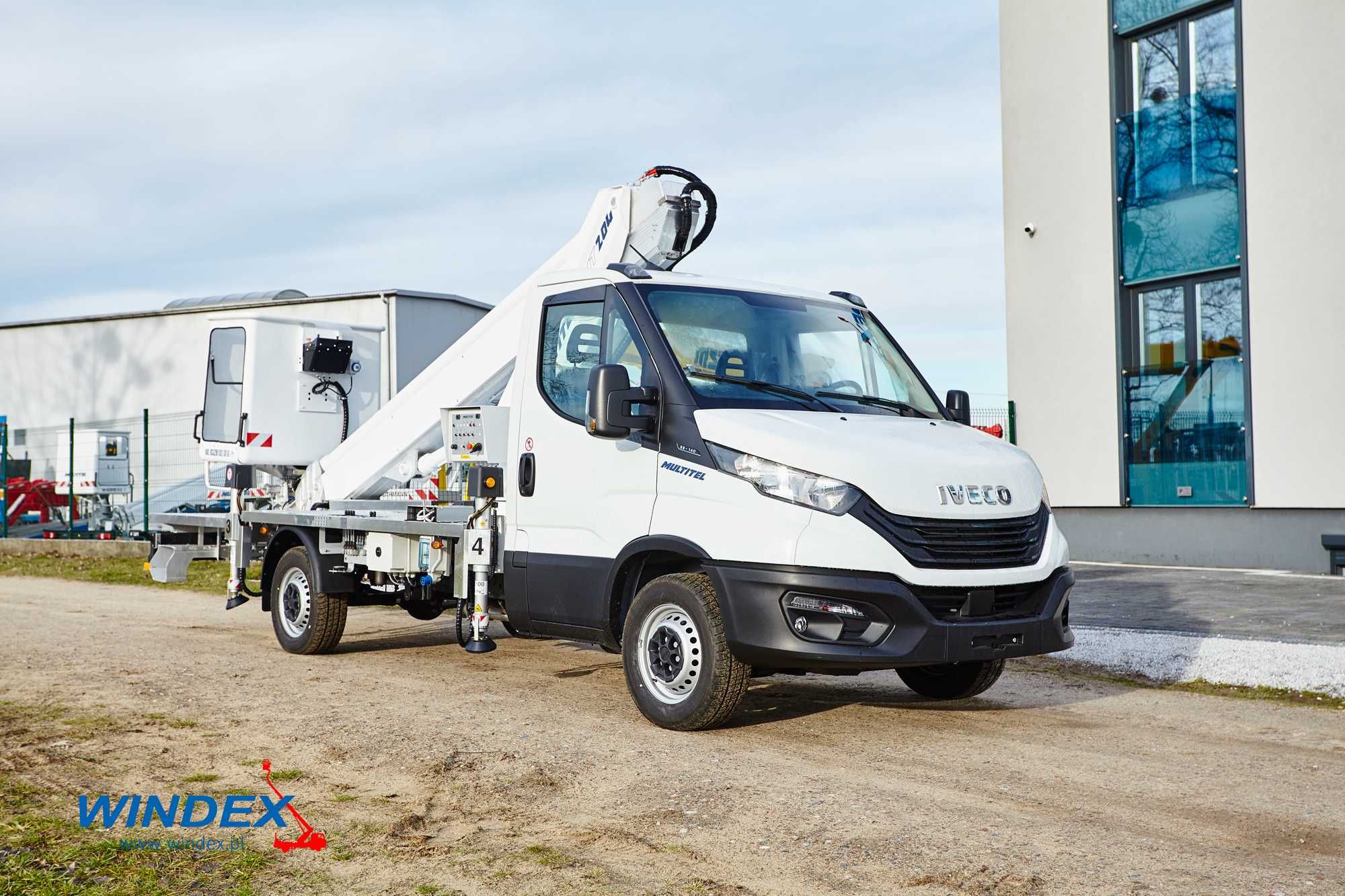 Podnośnik koszowy - Multitel MT 204 EX NOWY