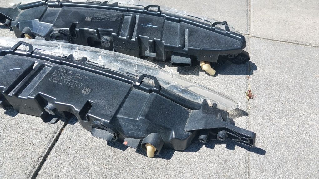 C4 Picasso II Grand Picasso 13- Lampa światła dziennego LED Prawa Lewa