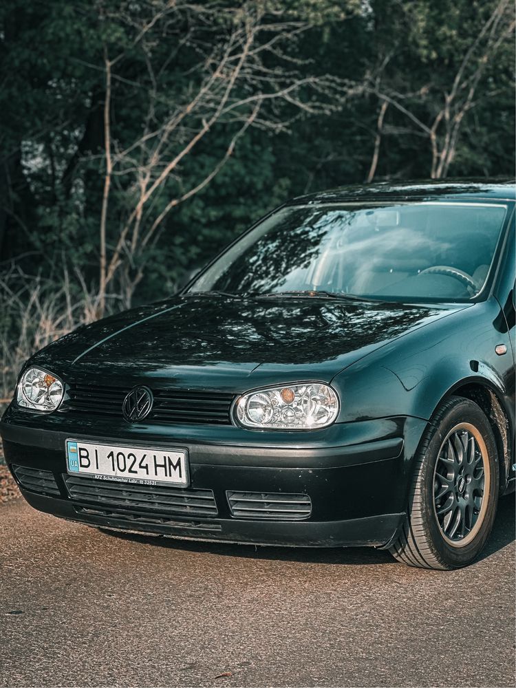 Продам Volkswagen Golf IV