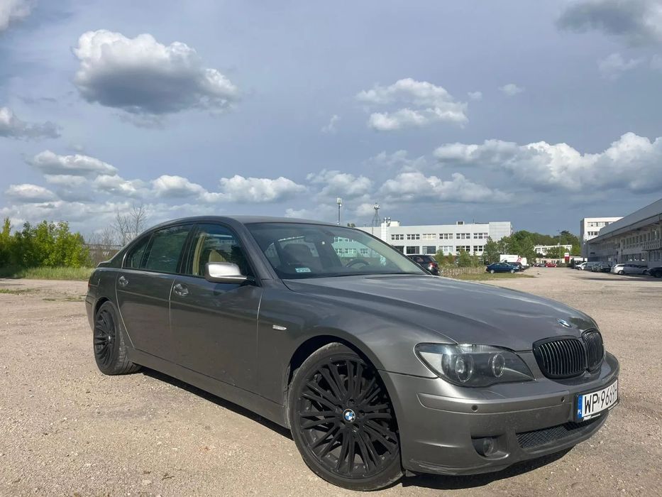 BMW Seria 7 BMW E66 750LI + LPG V8