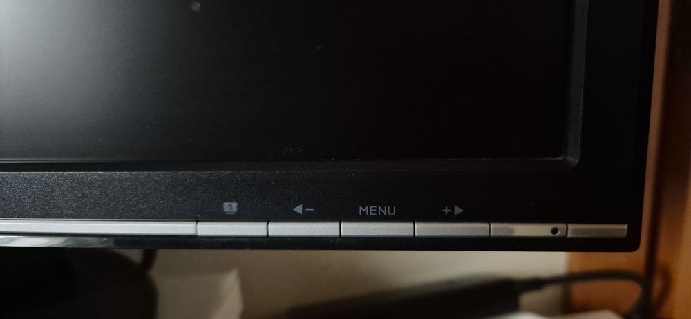 Monitor Asus VW222U – 22"