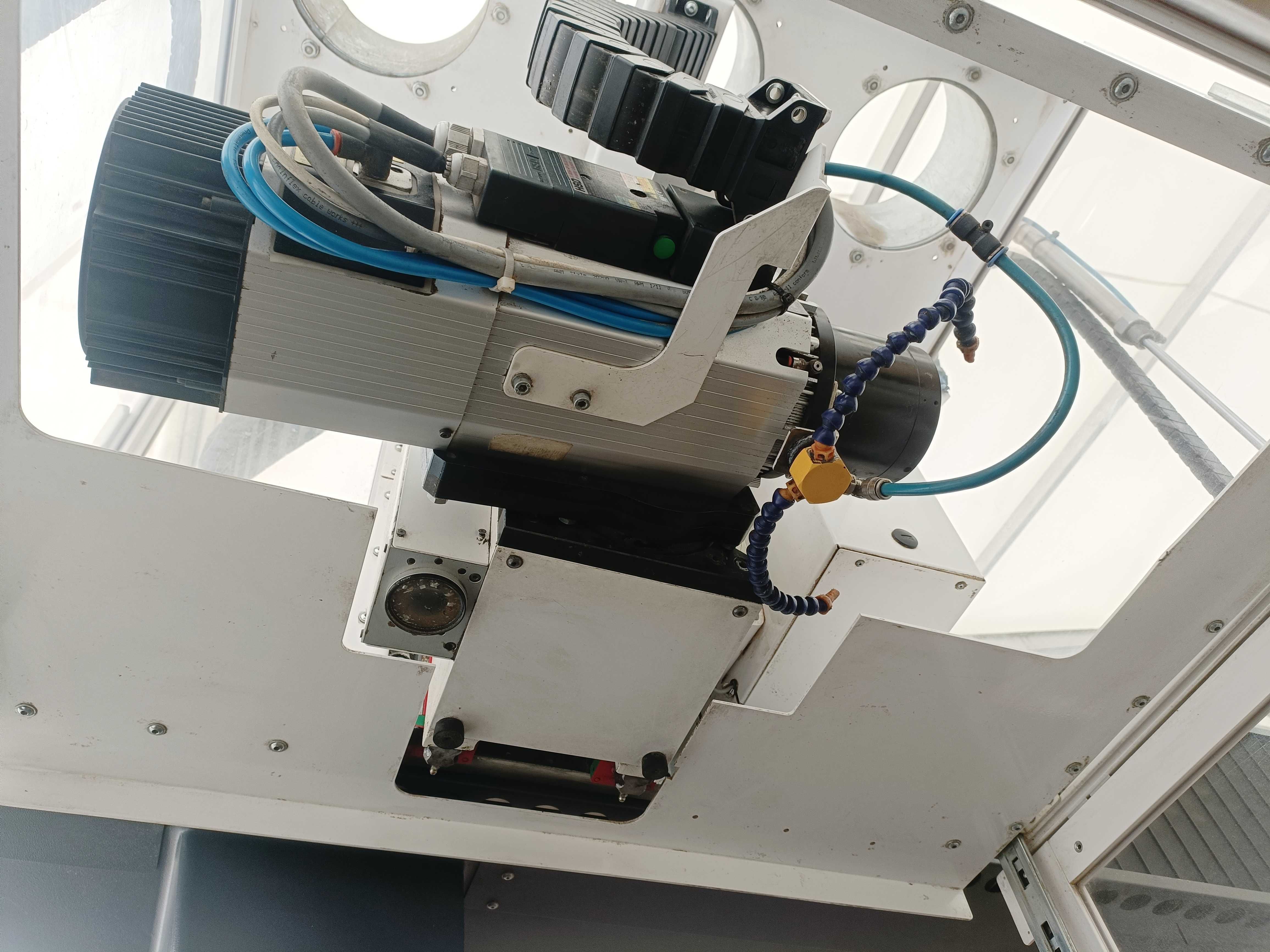 Ploter CNC frezarka KIMLA BPF 2141 z uchylnym wrzecion 2.1x4.1 ZAMIANA