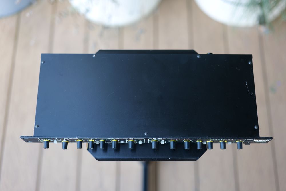 DRAWMER DL241 - Analogowy Kompresor Audio Studyjny