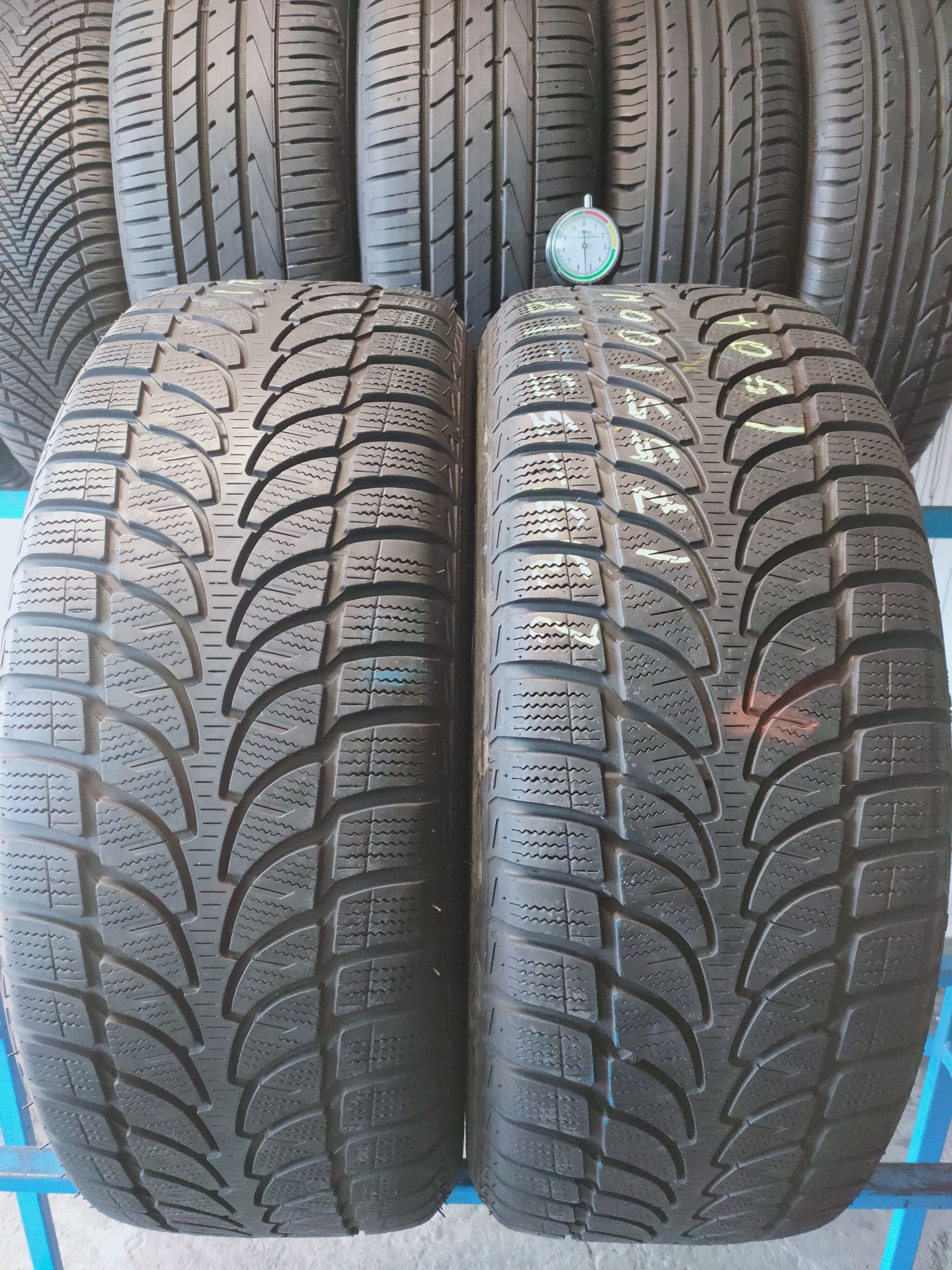 235/55R18 Bridgestone Blizzak LM-80 z 2017r 5,5mm