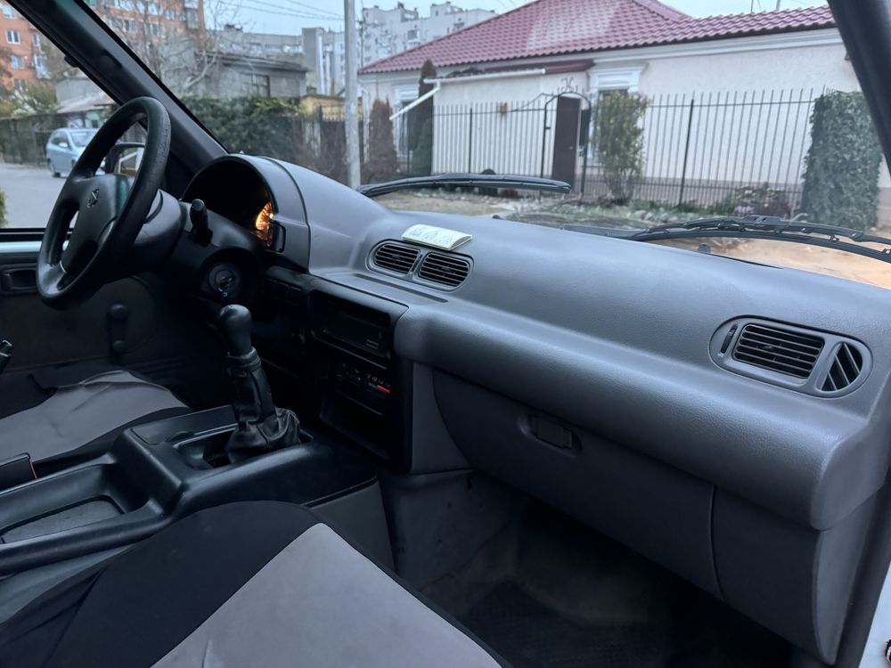 Nissan Vanette 2.3D