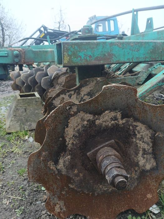 Продам робочу дискову борону