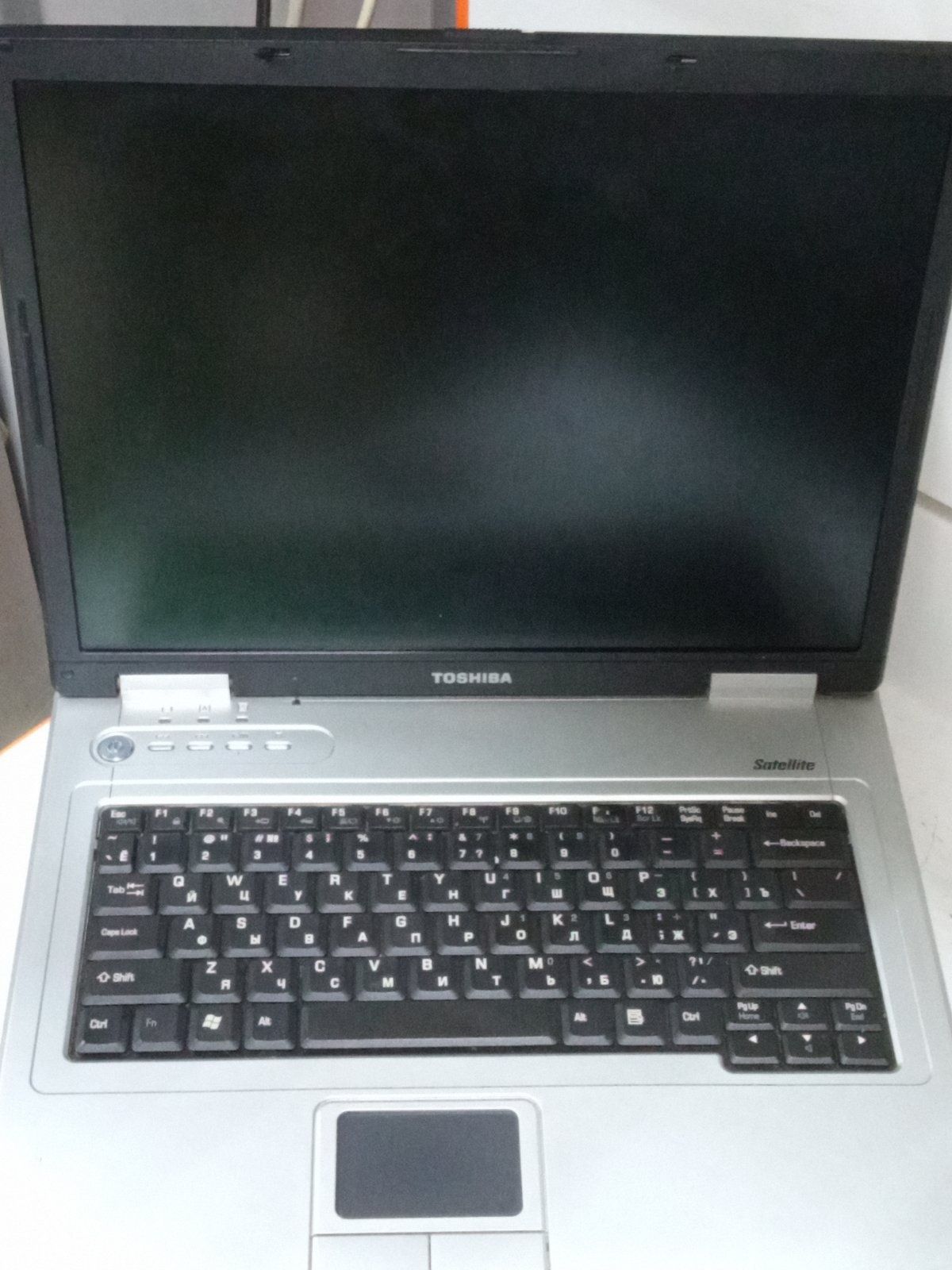 Ноутбук Toshiba satellite