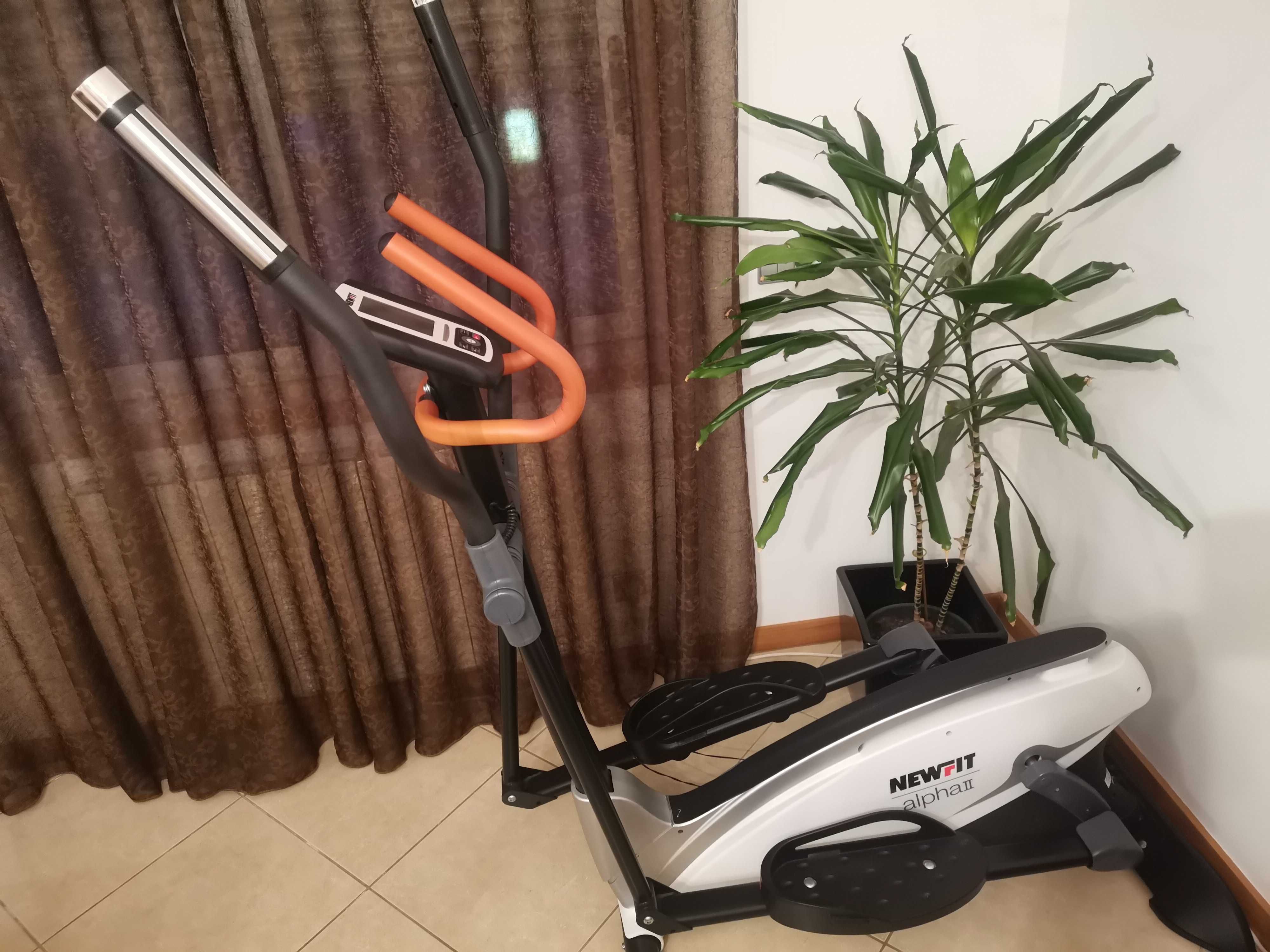 Máquina elíptica alpha ll