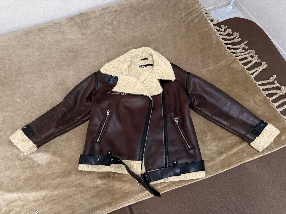жіноча зимова дублянка zara