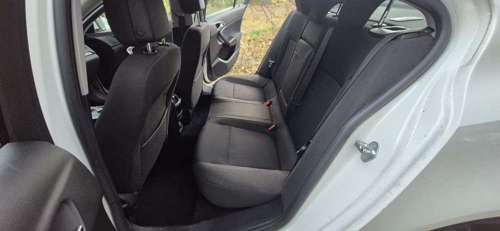 Opel Insignia A 2.0 CDTI 170KM • 2012 r. • Po kolizji • Silnik odpala