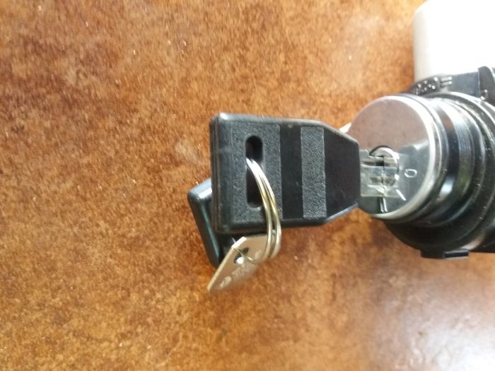 STACYJKA Ursus C-385 902, 904, 912, 914, 1012, 1014, 1204, 1222, 1224