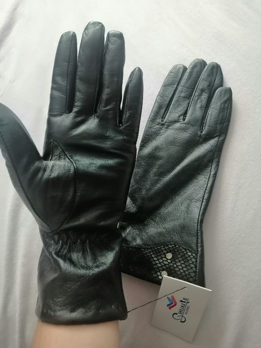 Нові шкіряні рукавиці жіночі!