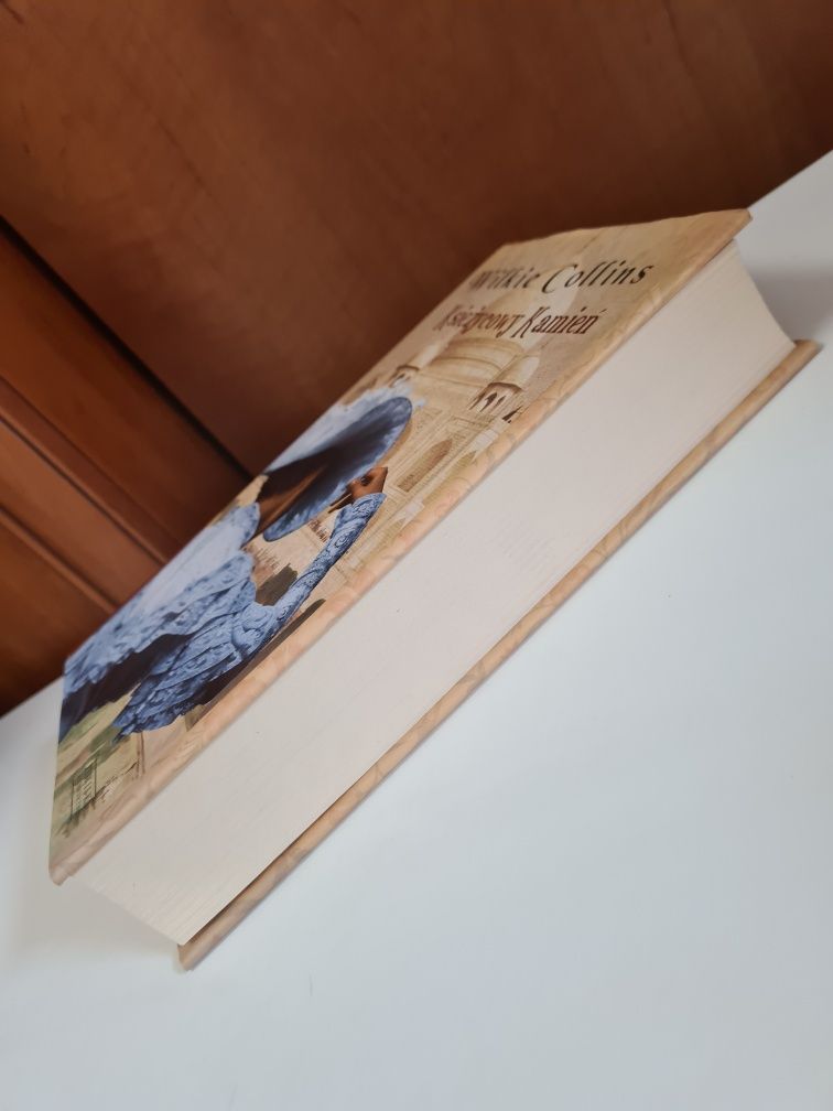 Księżycowy Kamień - Wilkie Collins .