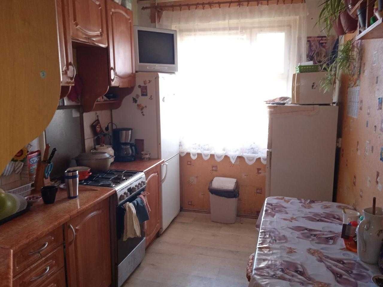 Продається 3-кімнатна квартира в м. Ужгород, вул. Чорновола Код: 14223