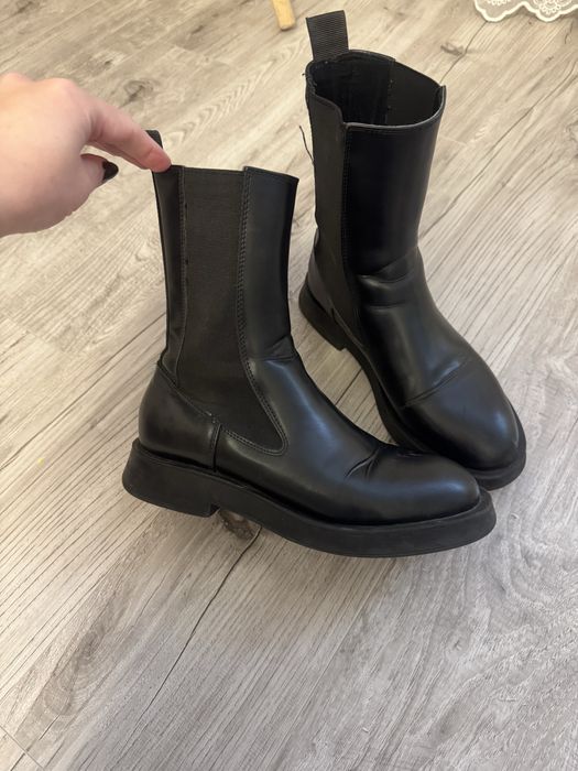 Челсі Zara чорні