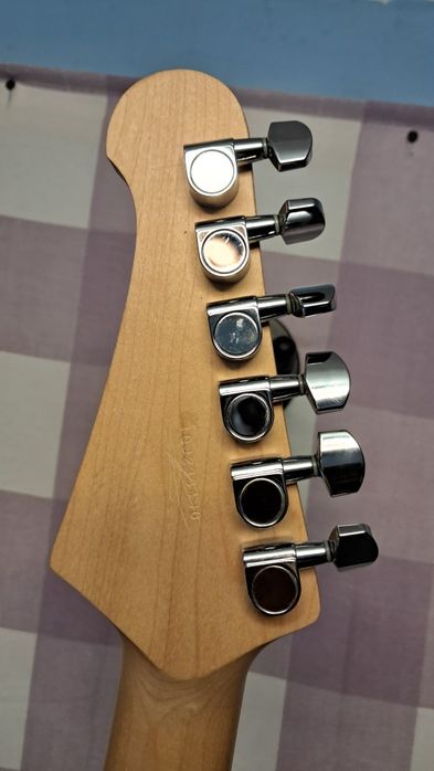 Срочно! Электрогитара YAMAHA Pacifica 112v