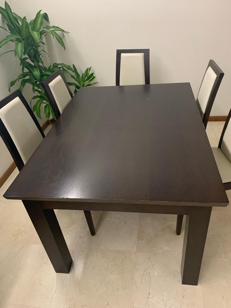 Mesa de jantar extensível