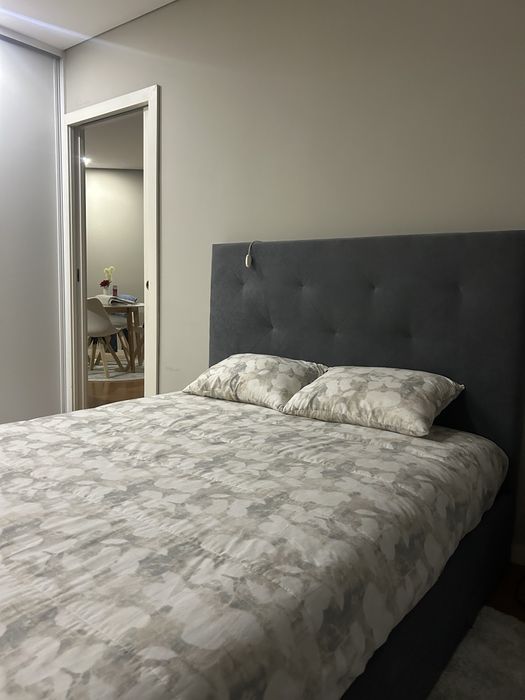 Vendo cama + estrado + colchao