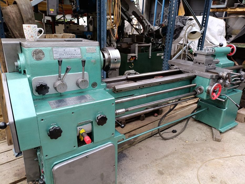Tokarka Tue 40 x 1500 szlifierka wiertarka frezarka piła taśmowa MMM