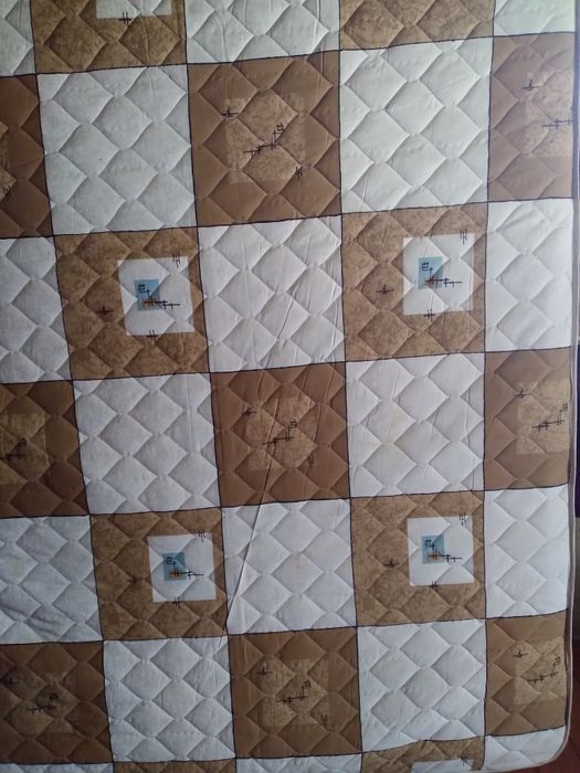 Дво спальне ліжко з новим матрацом