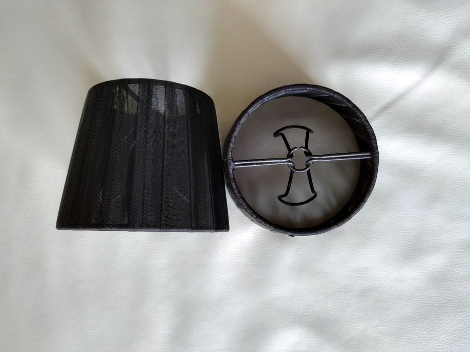 Candeeiros de teto; Par abajur