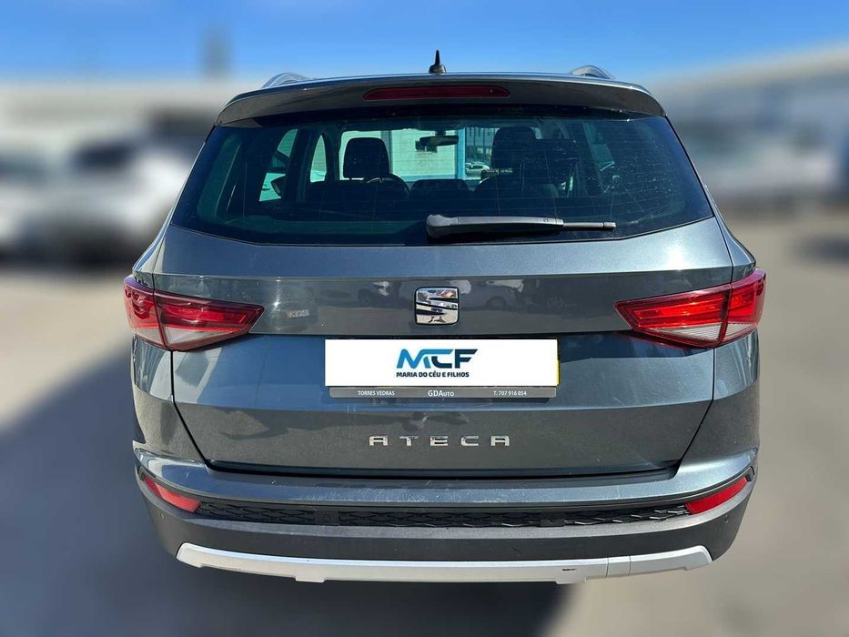 Seat Ateca 1.6 TDI 115 cv de 2018 Salvado