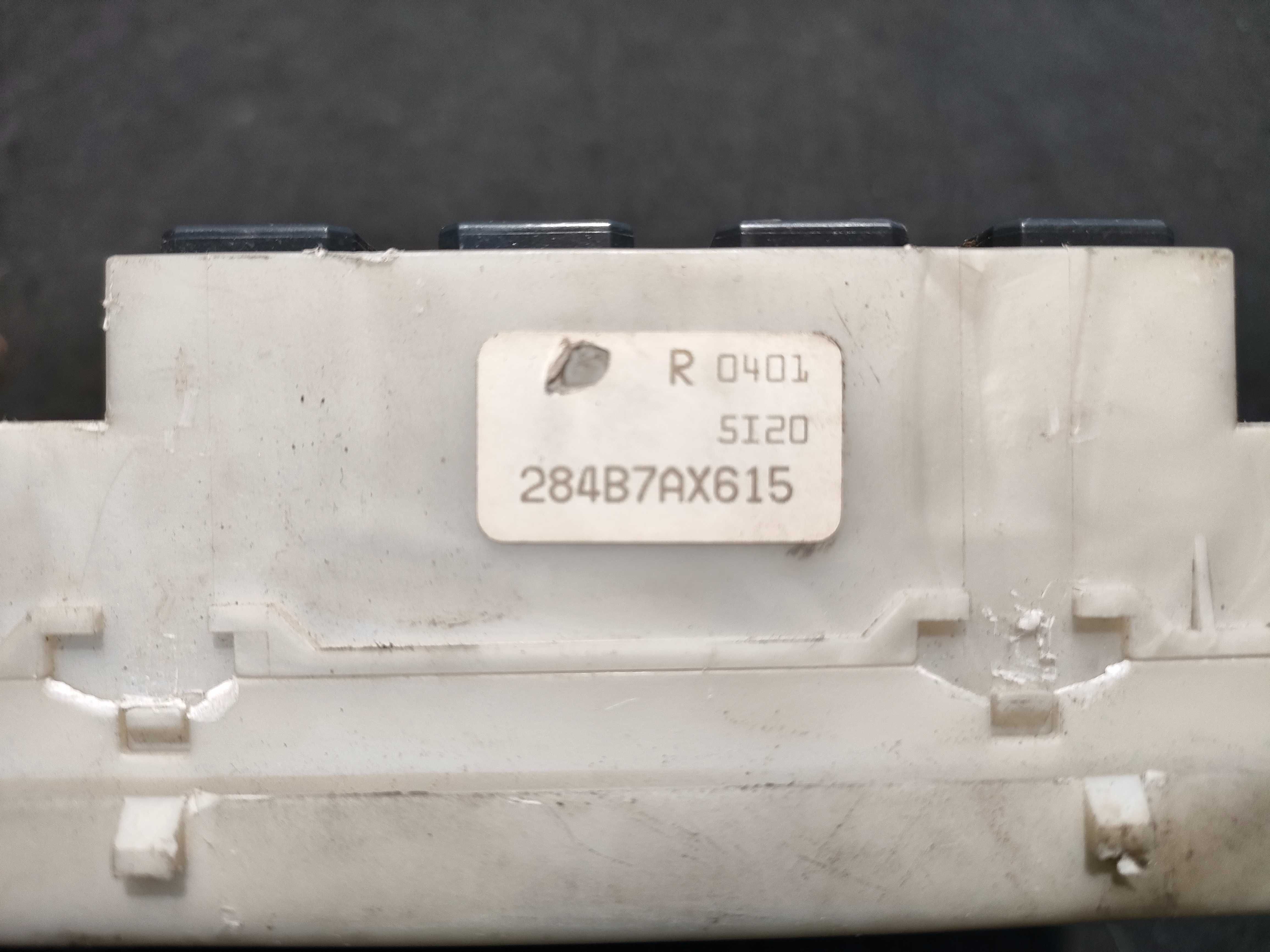 Nissan Mikra K12  Note moduł UCH BSI
