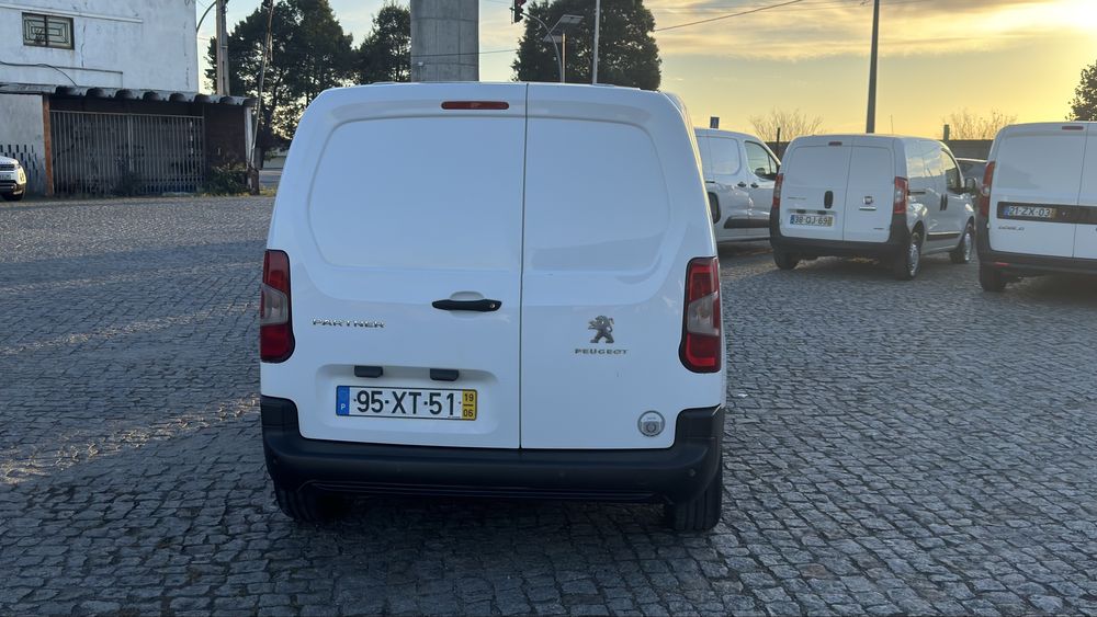 Peugeot partner 1.6 HDI 2019 3 lug