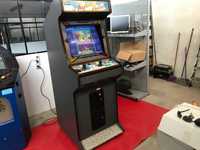 Máquina Video Arcade c/ Slot Neo Geo p/ 4 Cassetes