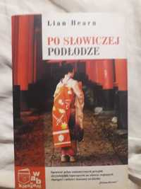 Po słowiczej podłodze Lian Hearn