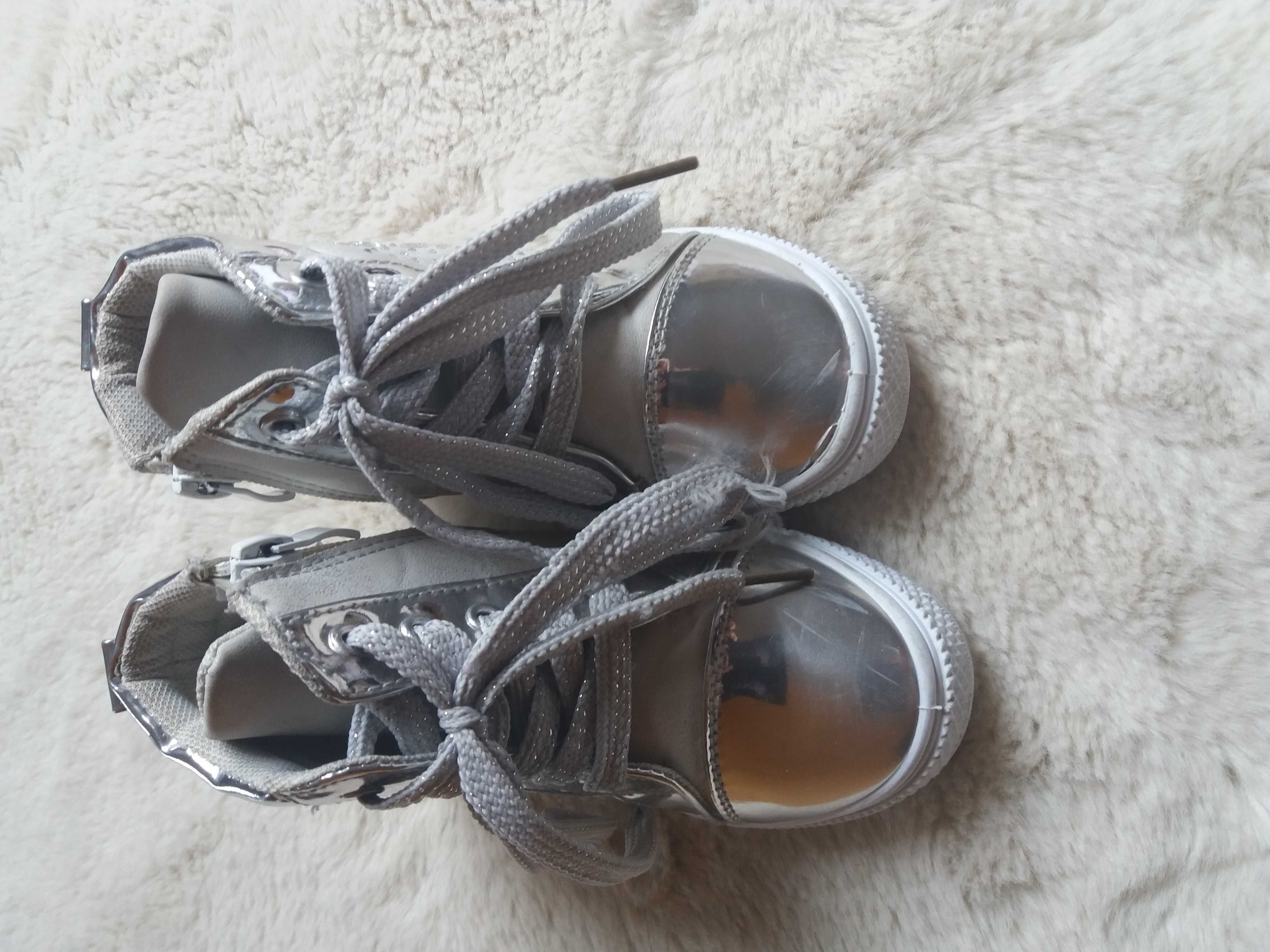 Sneakersy, botki, adidasy dziecięce rozm. 24 (dł. wkładki 15cm)