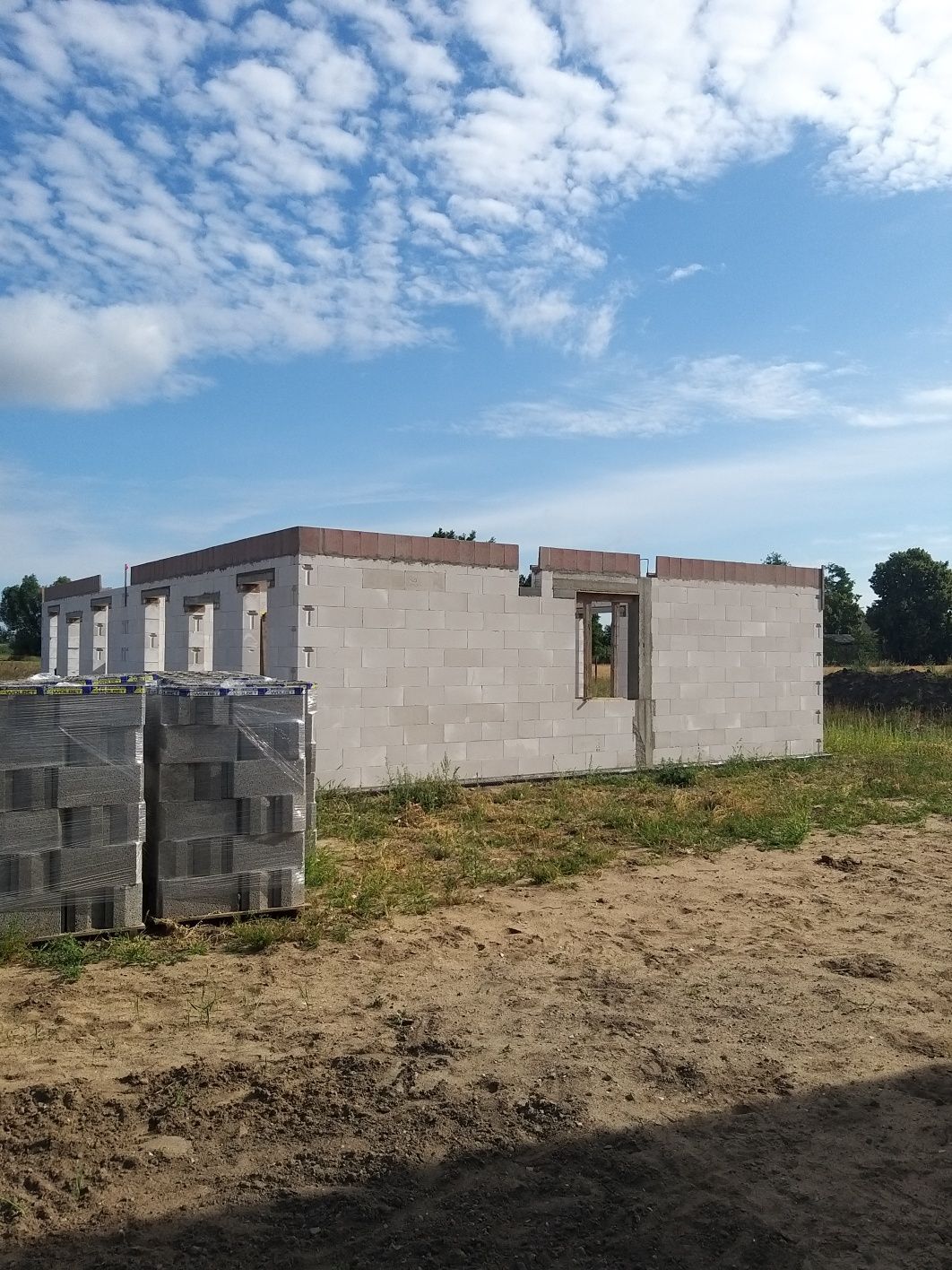 SPRZEDAM.Dom w zabudowie bliźniaczej Łagodzin.