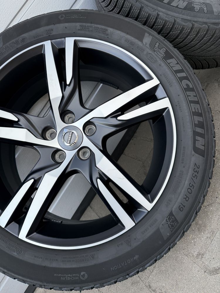 Koła zimowe 19” Volvo XC60 XC90 235/50/19 Michelin