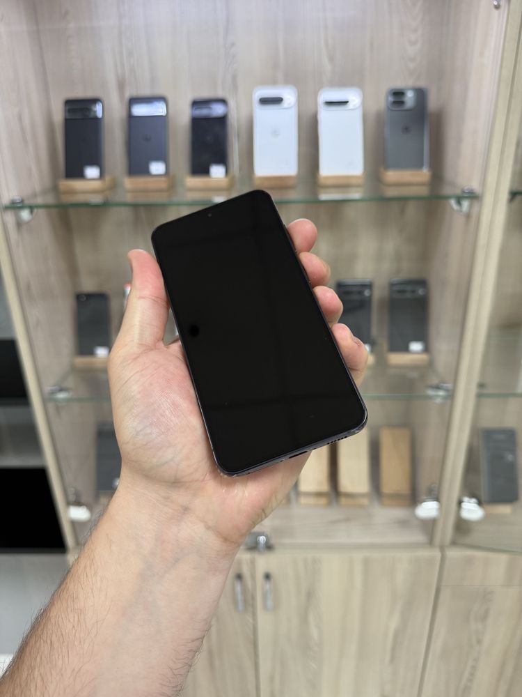 Samsung Galaxy S23 128gb Як Новий! В плівках! Оплата частинами!