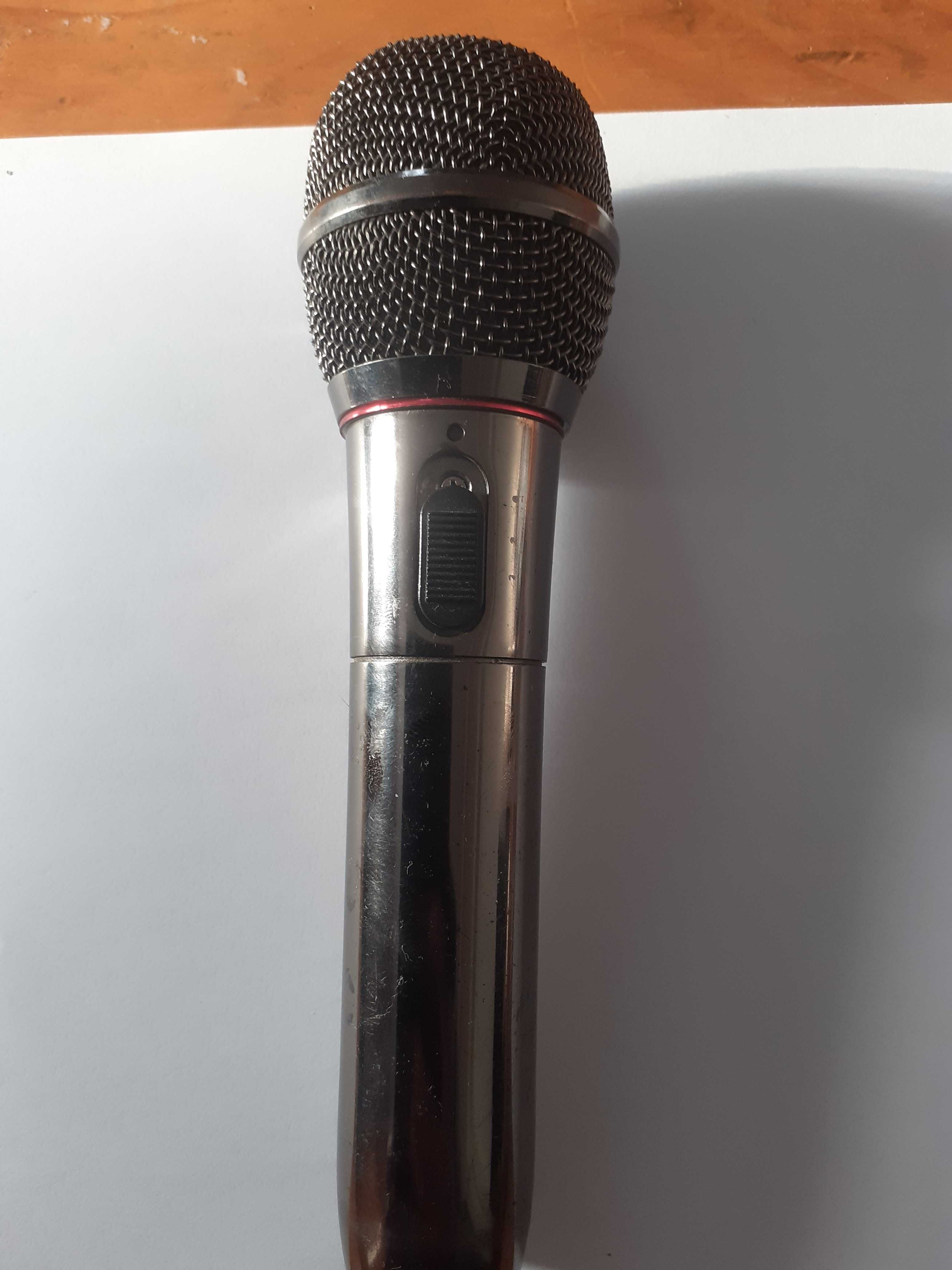 Мікрофон під ремонт або на запчастини