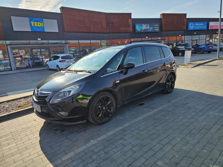 Opel Zafira Bi-turbo sport tourer 195km polski salon