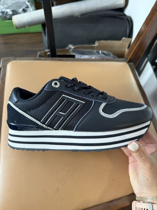 Sneakresy ,trampki Tommy Hilfiger roz.38